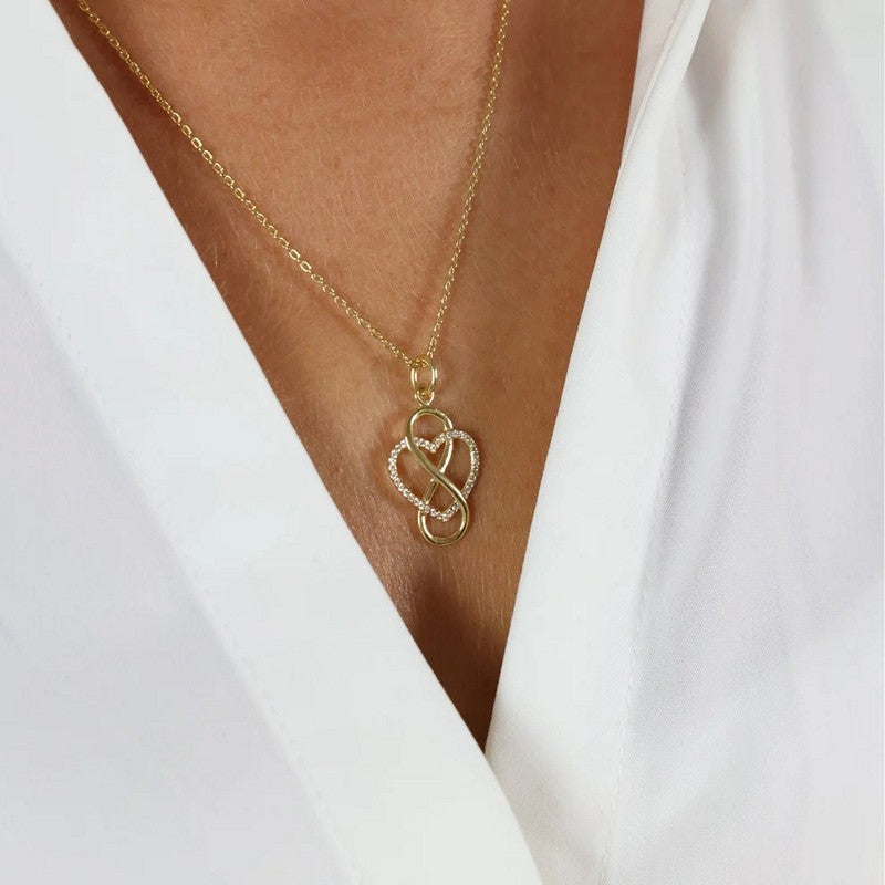 Aagaard hjertevedhæng i 8 kt guld med zirkonia og forgyldt kæde 45 cm