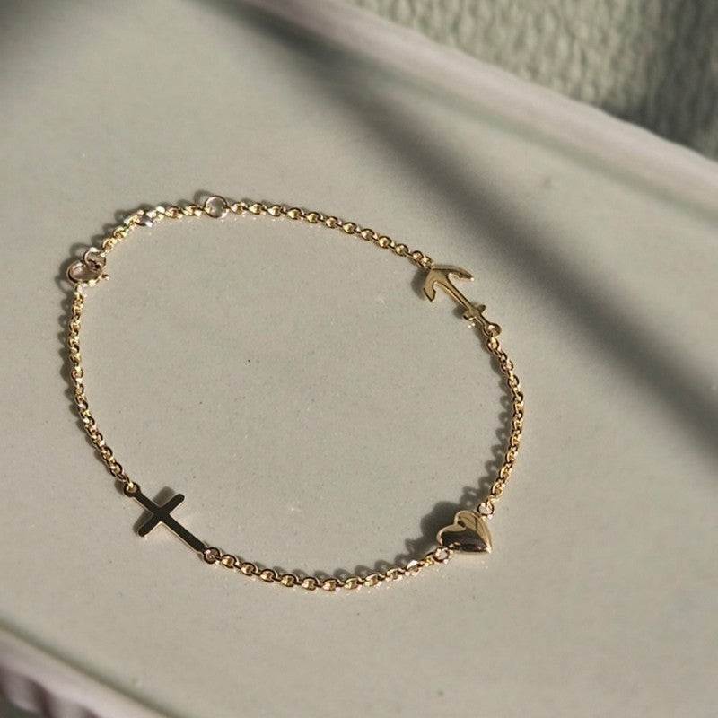 Lund tro, håb og kærlighed armbånd i 8 karat guld 17–19 cm