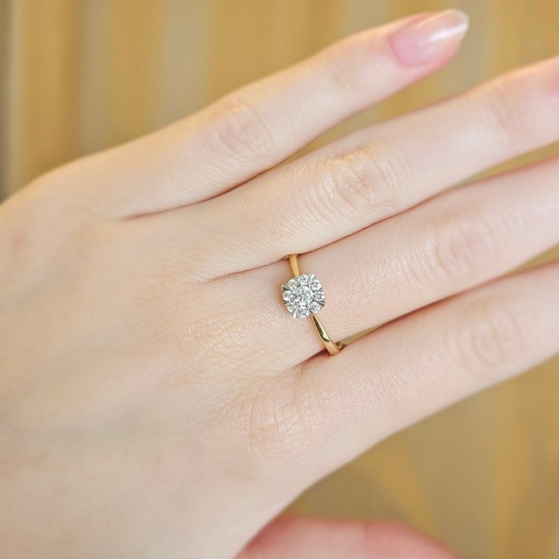 Mads Z Diamond Dream ring i 14 kt guld med diamanter – nærbillede af fatning