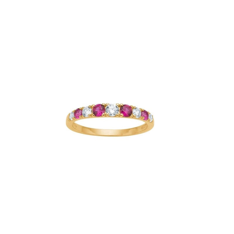 Siersbøl ring i 8 karat guld med røde og hvide zirkonia i svagt firkantet form.