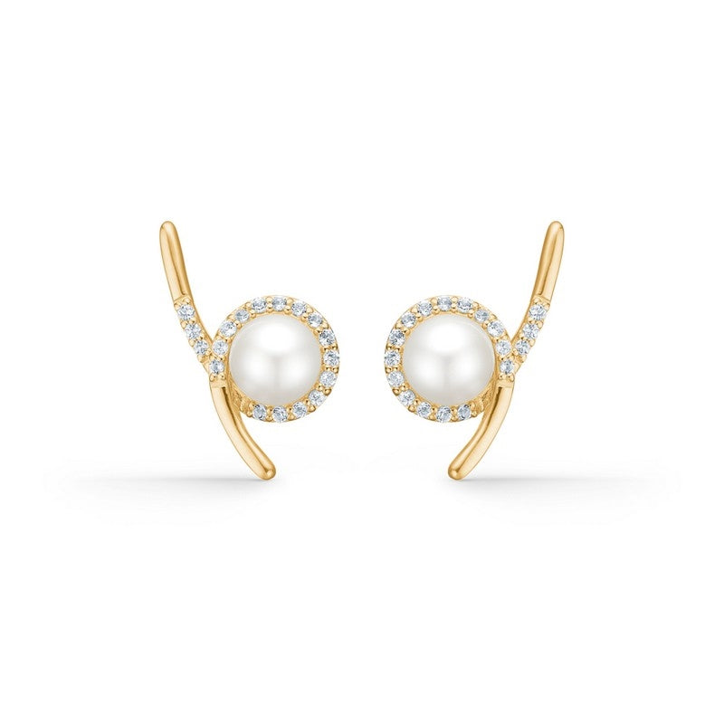 Kimberly øreringe fra Mads Z i 14 kt guld med diamanter (0,22 ct) og rund kulturperle i Gold Label kollektion.