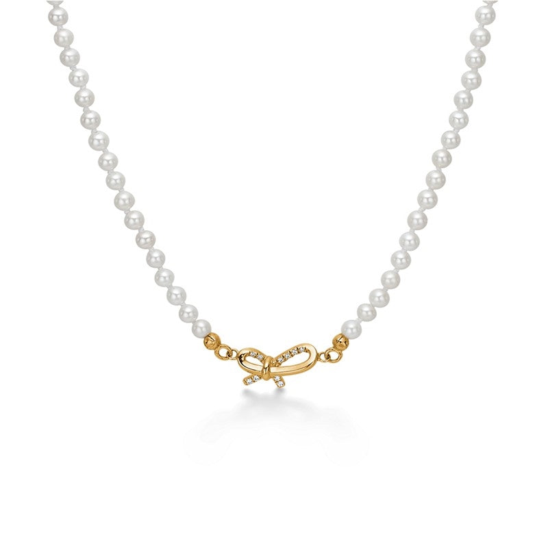 Miss Butterfly perlehalskæde i 14 kt guld med diamanter fra Mads Z