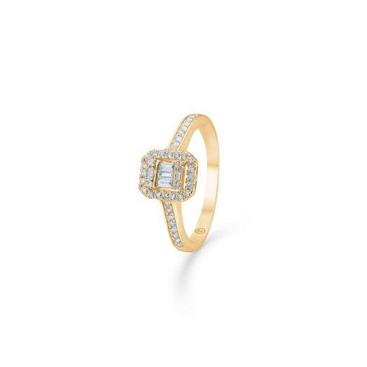 Elizabeth ring fra Mads Z i 14 kt guld med 0,33 ct diamant i firkantet design fra Gold Label-kollektionen.