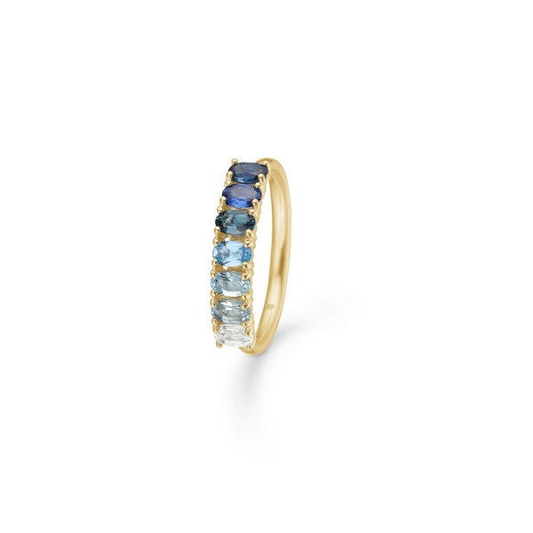 Poetry Sapphire ring i 14 karat guld fra Mads Z med blå safirer, topaser og aquamariner.