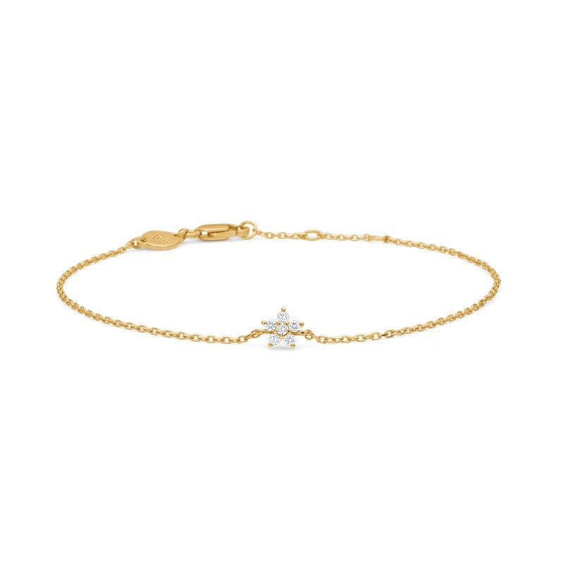 Céleste armbånd fra Mads Z i 14 karat guld med femtakket stjernevedhæng og 0,07 ct. diamanter fra Gold Label kollektionen.