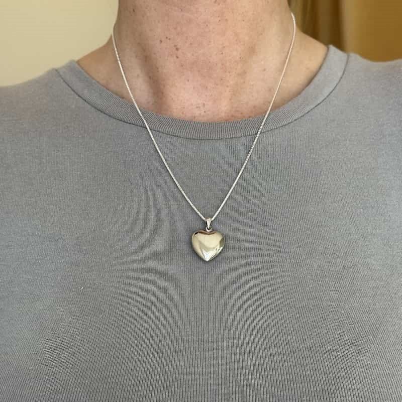 Hjerte vedhæng i rhodineret sølv fra Nordahl Andersen 8 mm