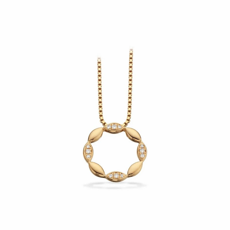 Scrouples halskæde med cirkelvedhæng i 14 kt guld og 0,06 ct diamanter
