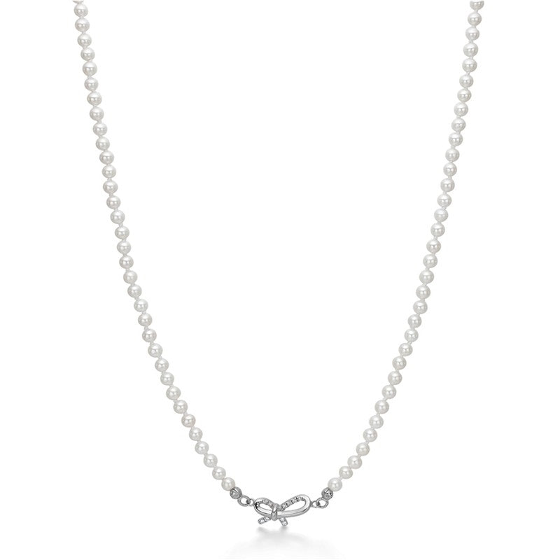 Miss Butterfly halskæde fra Mads Z i sterlingsølv med perler og topas