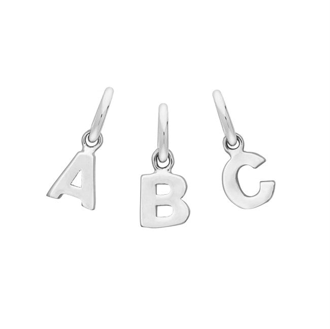 Siersbøl bogstavvedhæng i rhodineret sølv – A, B og C i klassisk design.