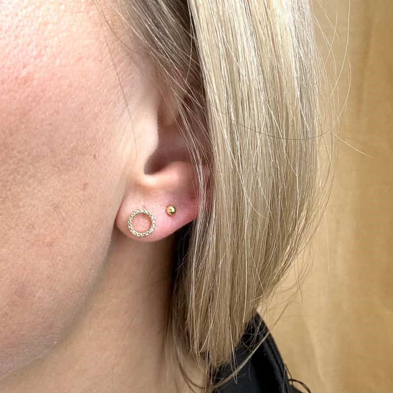 Siersbøl øreringe i 14 kt guld med diamanter 0,008 ct