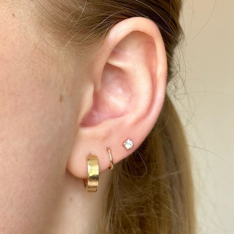 Nordahl Andersen ørestikker i 8 kt guld med zirkonia 3 mm