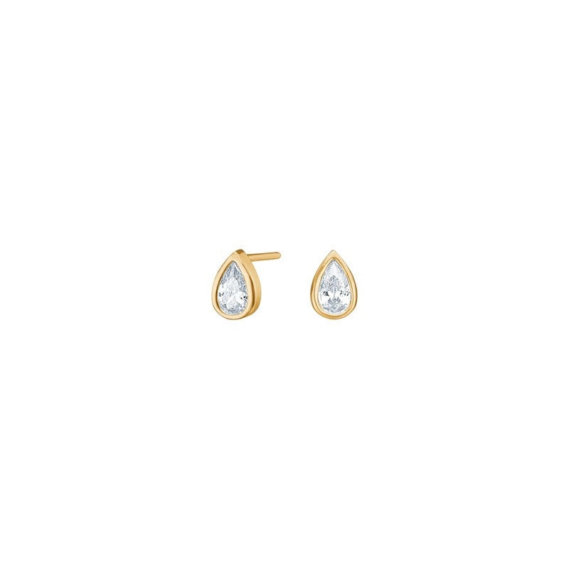 Siersbøl dråbeørestikker i 8 karat guld med klare zirkonia – tidløse og elegante.
