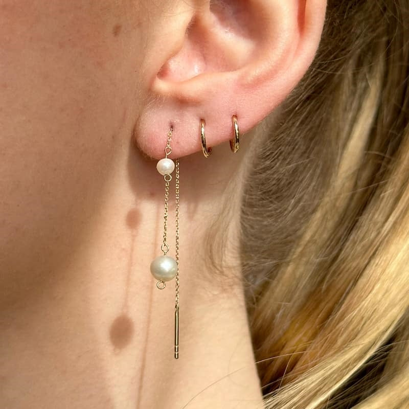 Siersbøl ørehængere i 8 kt guld med ferskvandsperler