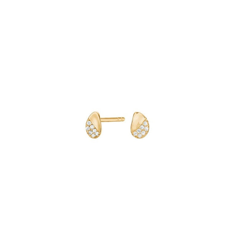 Siersbøl dråbeformede ørestikker i 8 karat guld med klare zirkonia og asymmetrisk design.