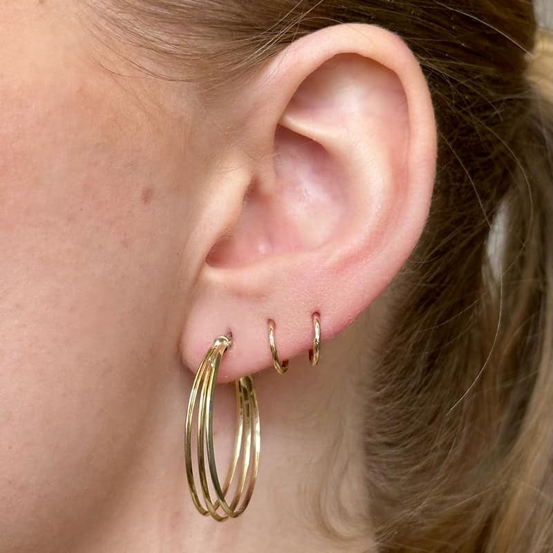 Store Siersbøl creoler i 8 karat guld med 3 bånd