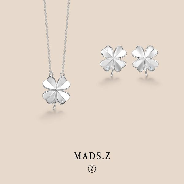 Clover ørestikker fra Mads Z i sterlingsølv med zirkon (9 mm)