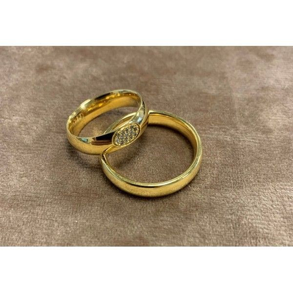 Eksklusive Scrouples vielsesringe i 8 eller 14 karat guld med 13 diamanter (0,065 ct), 5 mm