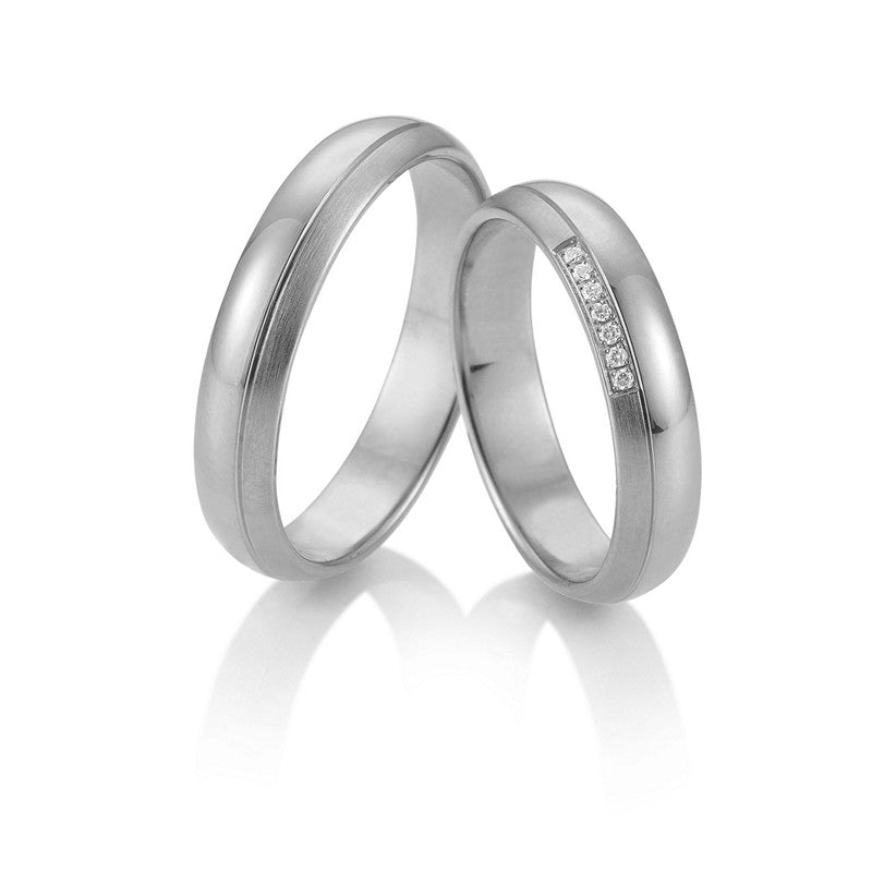 Tidssvarende Breuning vielsesringe i 9 eller 14 karat hvidguld med 0,039 ct diamanter