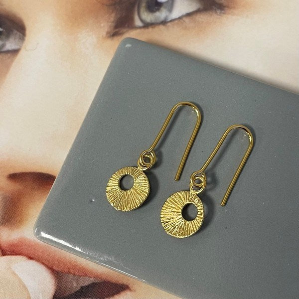 Drømmefanger ørehængere i forgyldt sølv fra Heiring