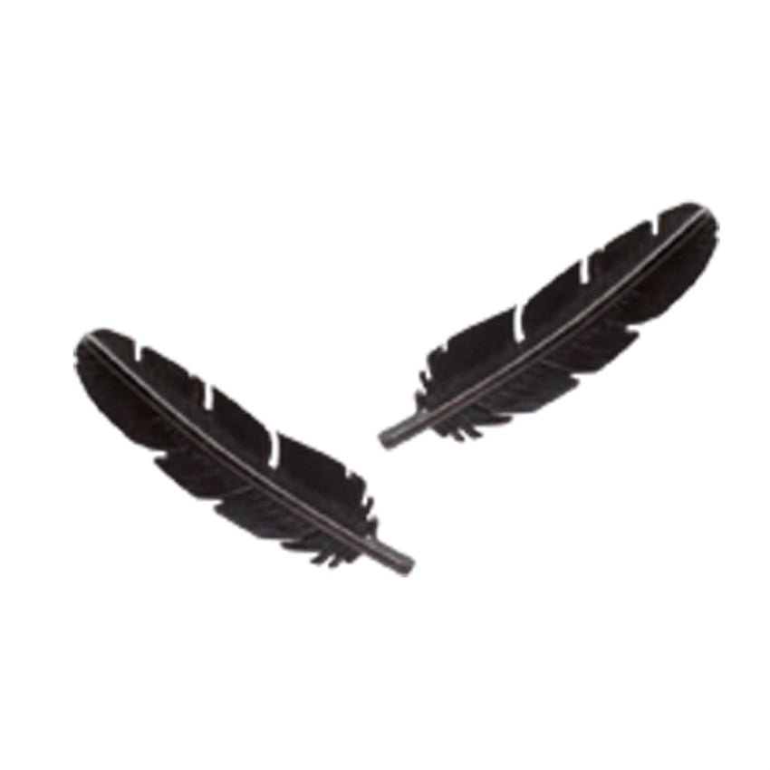 Heiring Feather ørestikker i sort oxyderet sterlingsølv formet som fjer, 24 mm.