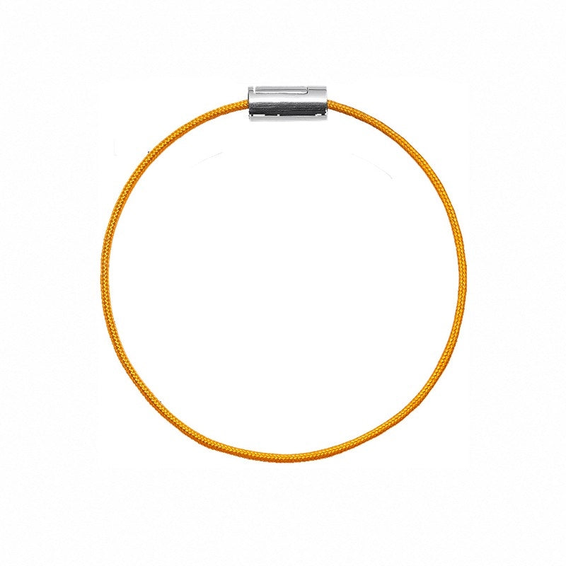 Black Sun armbånd i orange nylon med sølvlås – Mads Z