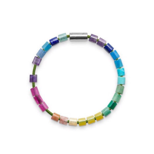 Black Sun armbånd i grøn nylon med sølvlås og farvede stenperler, 16,5–21 cm