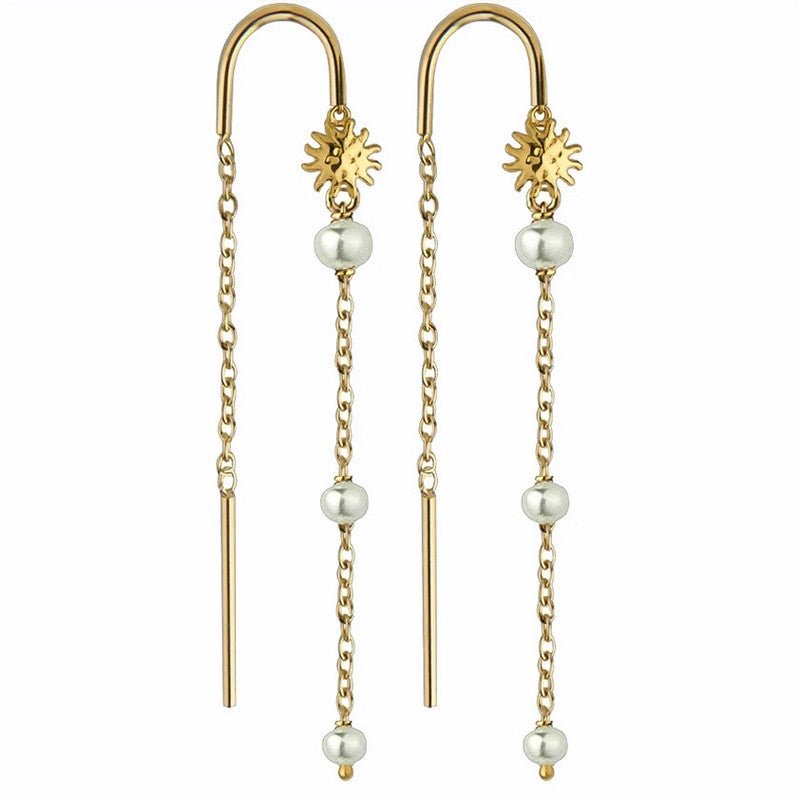Jeberg Sunshower øreringe i 14 kt forgyldt sølv med ferskvandsperler fra Jeberg Jewellery.