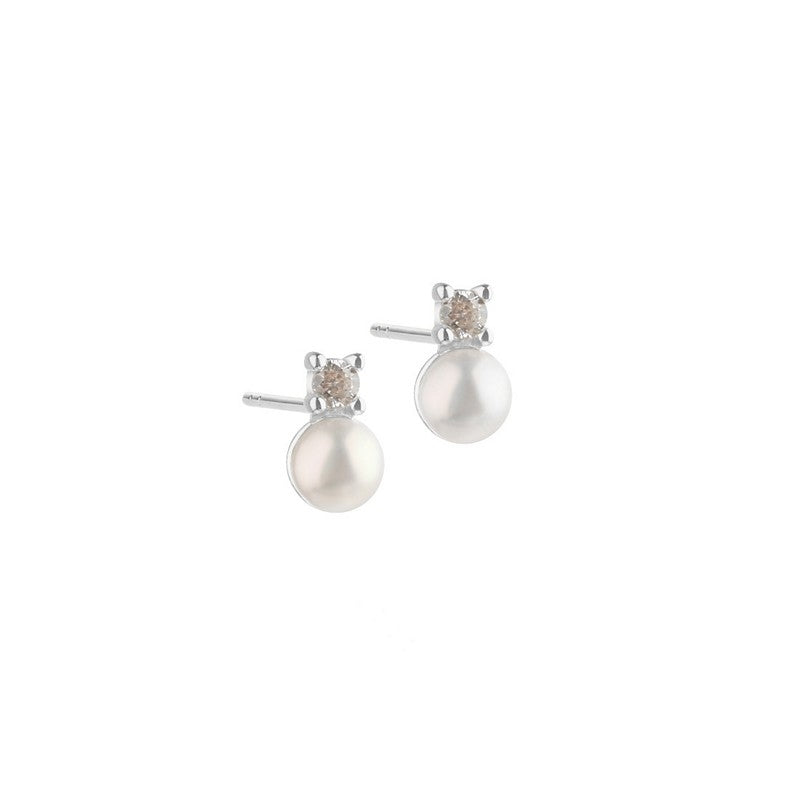 Aqua Dulce Darling Bubbels ørestikker i sterlingsølv med 4 mm rund ferskvandsperle og klar zirkonia.
