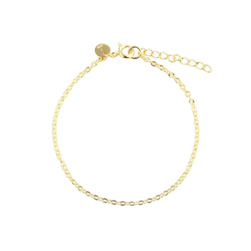 Fancy armbånd i forgyldt sterlingsølv 17–20 cm fra Aqua Dulce – elegant og justerbar.