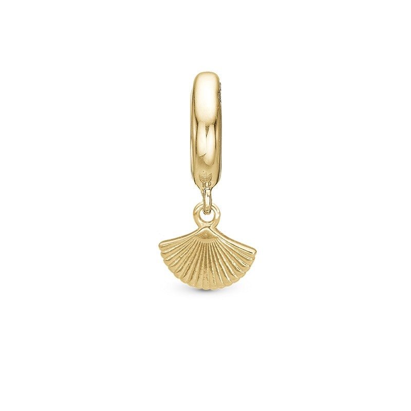 Fan charm i forgyldt sølv fra Christina Jewelry & Watches til læderarmbånd med vifteformet vedhæng.