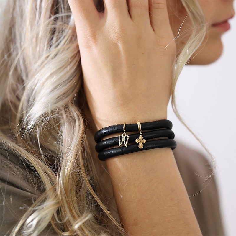 ANGEL WINGS charm i forgyldt sølv fra Christina Jewelry & Watches