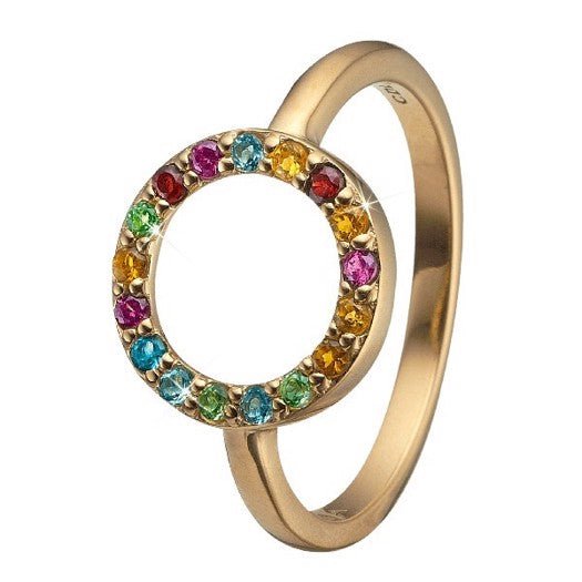 Christina Collect WORLD GOALS ring i forgyldt sølv med farvede ædelsten i cirkel.