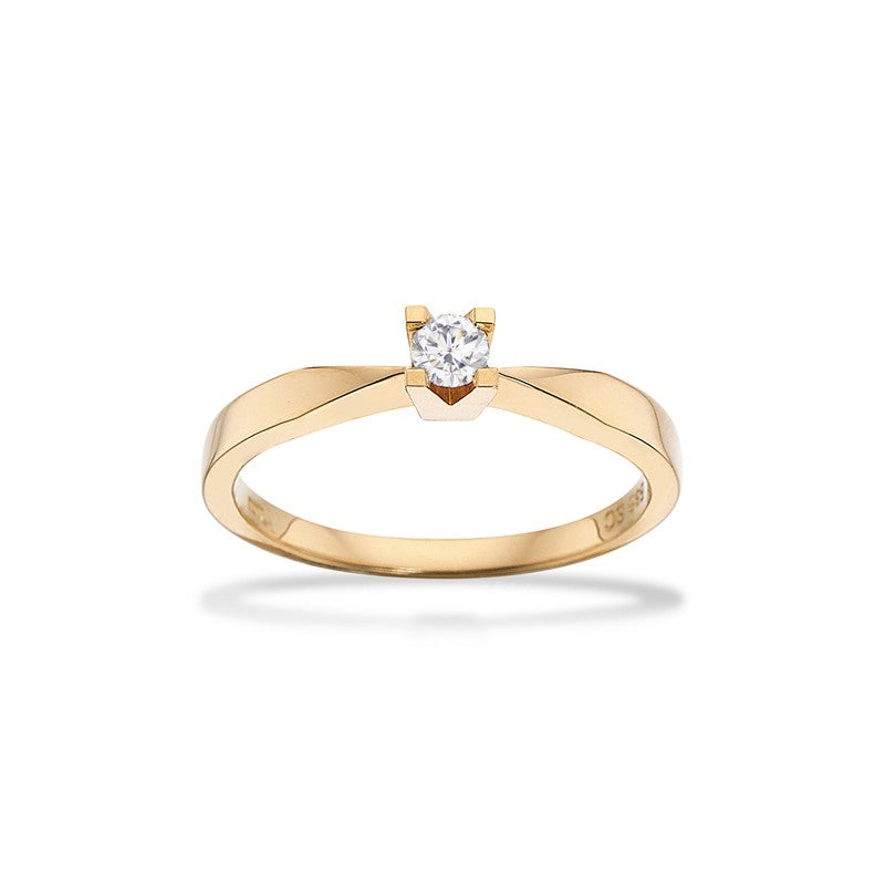 Kleopatra solitairering i 8 karat guld med brillantslebet diamant – nærbillede af sten