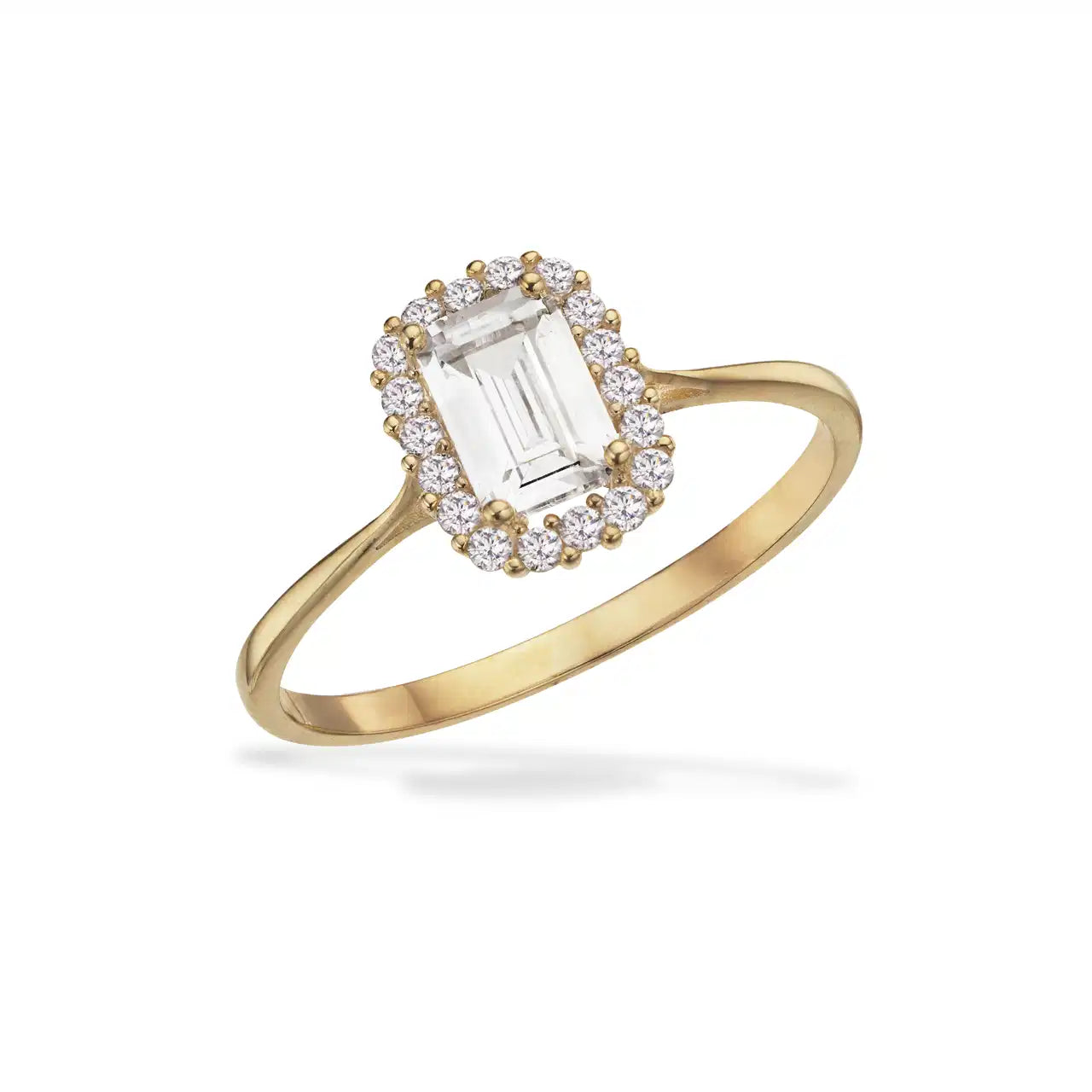 Scrouples rosetring i 8 kt. guld med baguette zirkonia i rektangulært design.