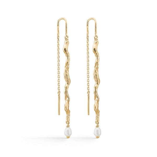 Tangled perleøreringe fra Studio Z i 18 karat forgyldt sølv med kulturperle