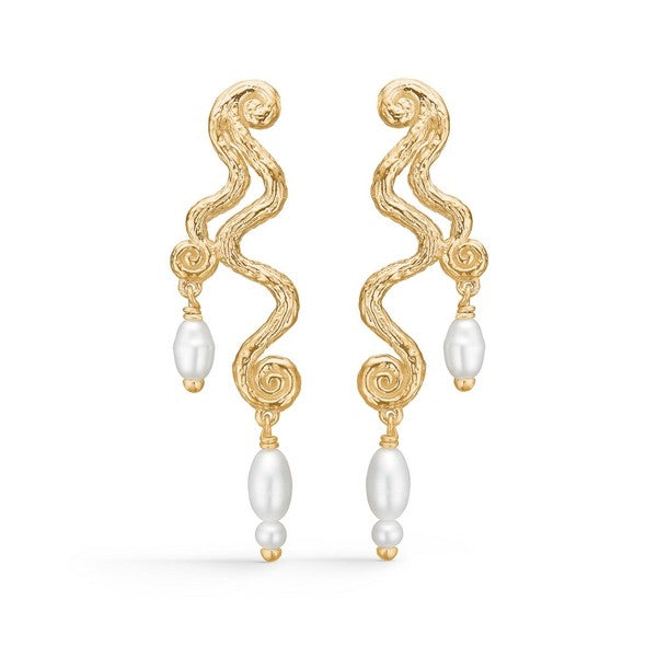 Wave øreringe fra Studio Z i 18 karat forgyldt sølv med hvide perler