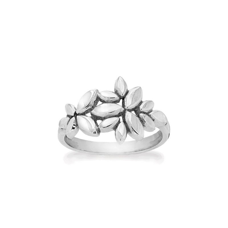 Kaleidoskope sølvring fra Rabinovich i 925 sterlingsølv med oxideret overflade og bladformet design.