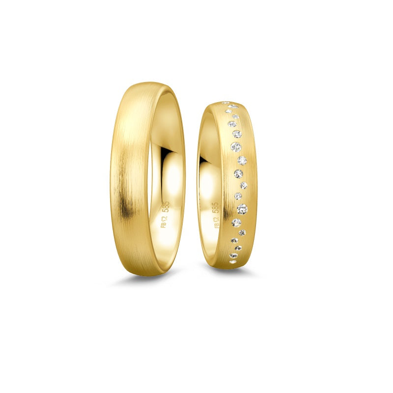 Breuning Renaissance vielsesringe i 8 eller 14 karat guld med 23 diamanter som elegant guldring - 4,5 mm bredde.