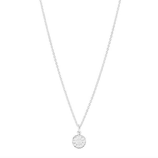 Marguerit halskæde fra Lund Copenhagen i sølv med hvid emalje og 9 mm vedhæng