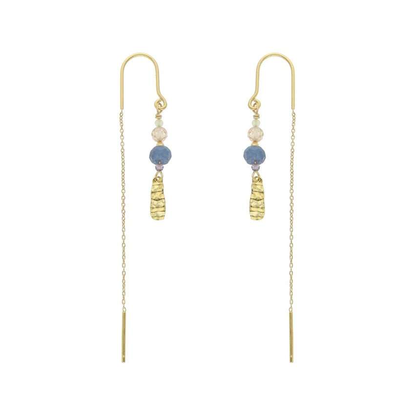 Alma Blue Moon øreringe fra Nuni Copenhagen i forgyldt sølv med blå sten og 8 cm kæde.