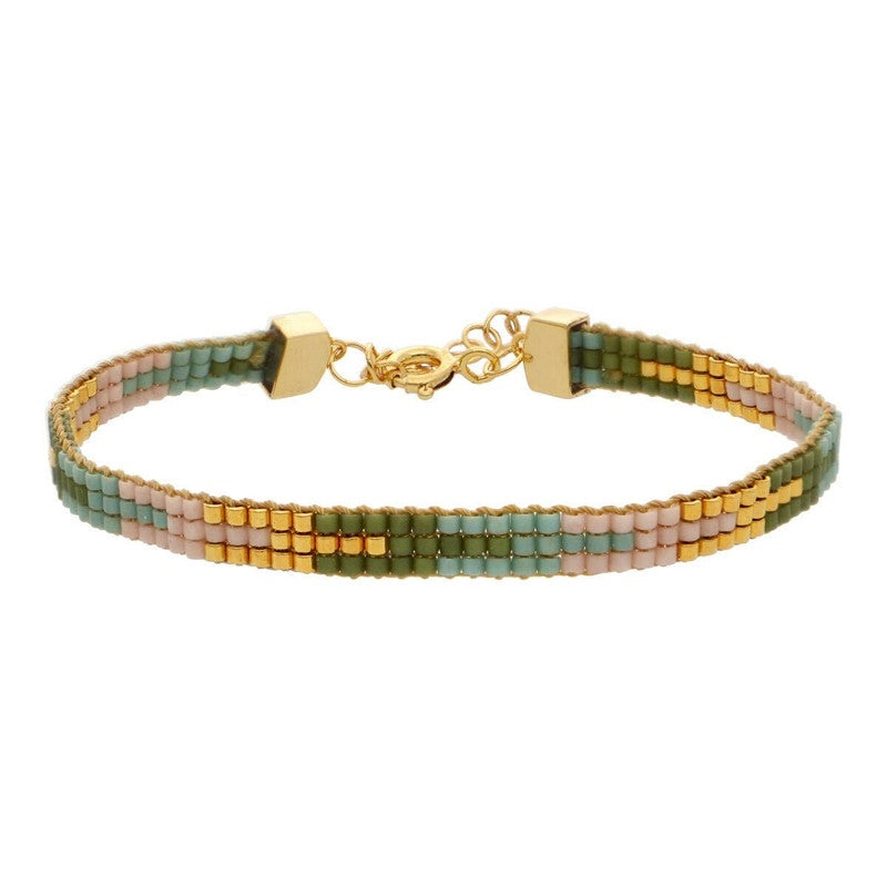 Mary armbånd i forgyldt sølv med dusty green glasperler 16–19 cm – Nuni Copenhagen