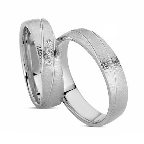 Eksklusive Nuran vielsesringe i 14 kt hvidguld med 3 x 0,01 ct diamanter