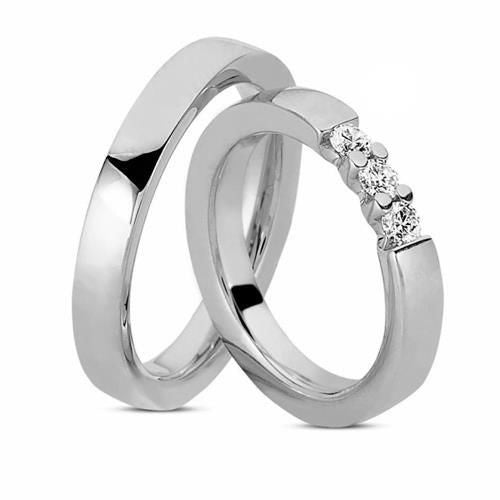 Smukke Nuran vielsesringe i 14 karat hvidguld med 0,30 ct diamanter