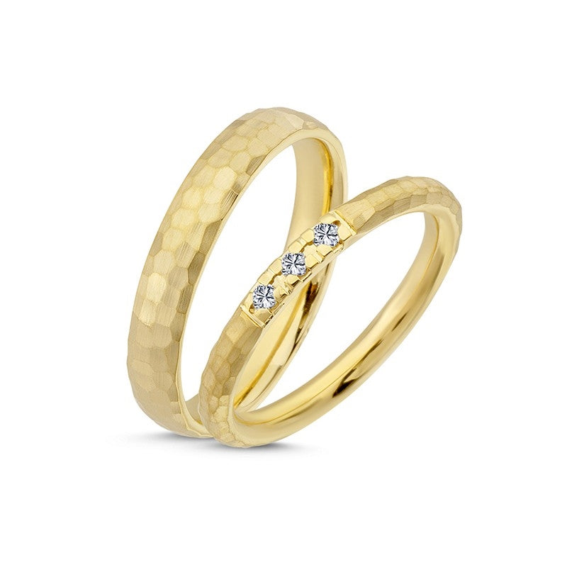 Unikke Nuran vielsesringe i 14 kt guld med 0,06 ct diamanter