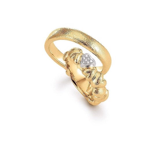 Romantisk Aagaard vielsesringe i 14 karat guld med 0,02 ct diamanter og hjerte detalje