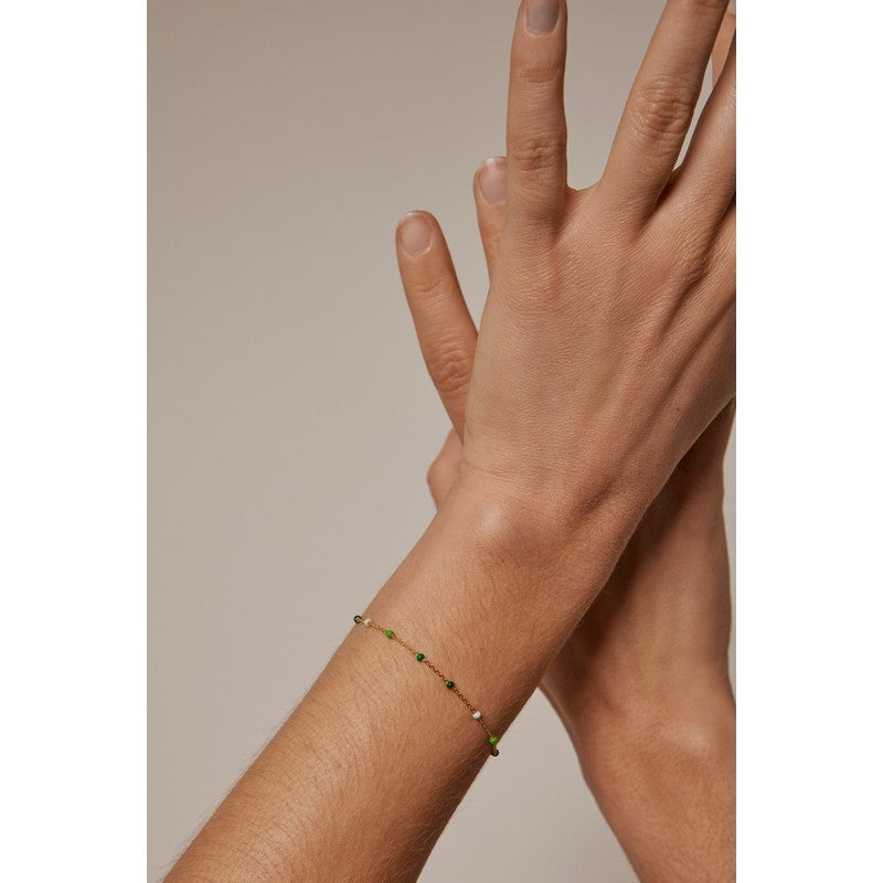 Lola Spring armbånd i forgyldt sølv med grøn emalje fra Enamel Copenhagen
