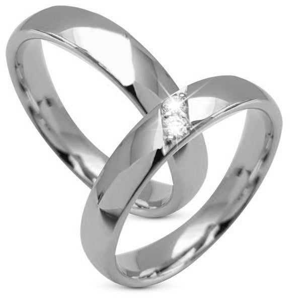 Aagaard vielsesringe i 9 eller 14 karat hvidguld med 0,06 ct lab grown diamant – klassisk og tidløst design.