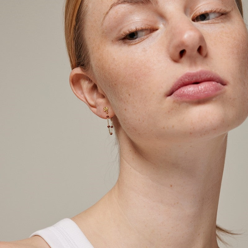 Lola Copper øreringe i forgyldt sølv med emalje fra Enamel Copenhagen