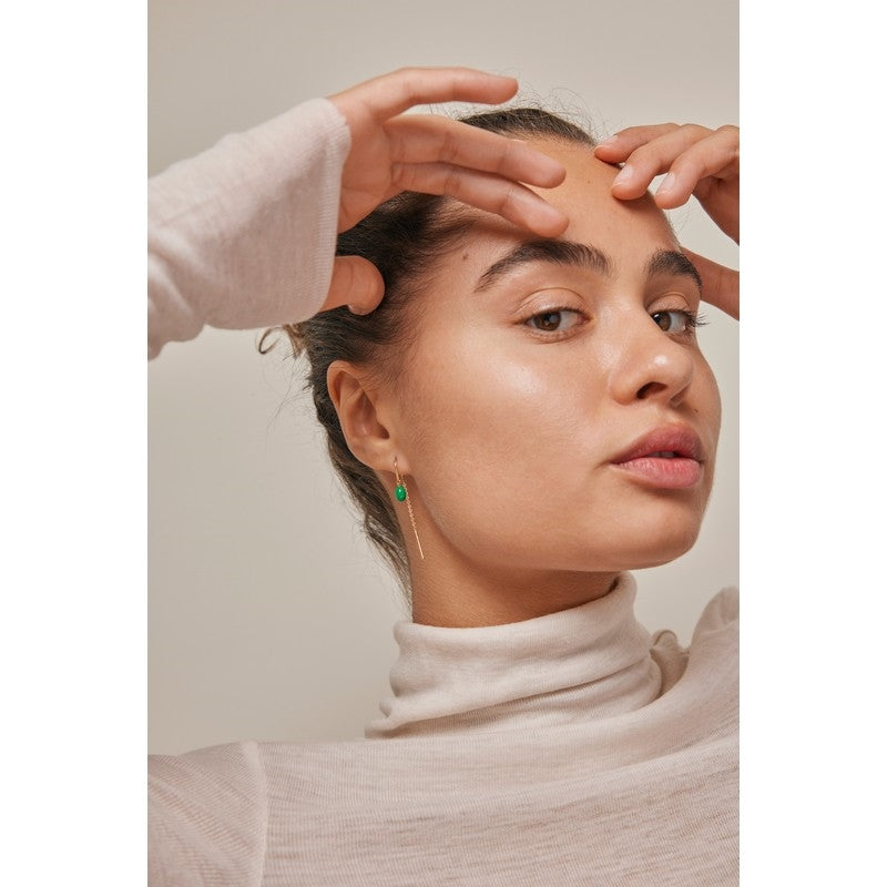 Eleanor øreringe i forgyldt sølv med grass green emalje fra Enamel Copenhagen