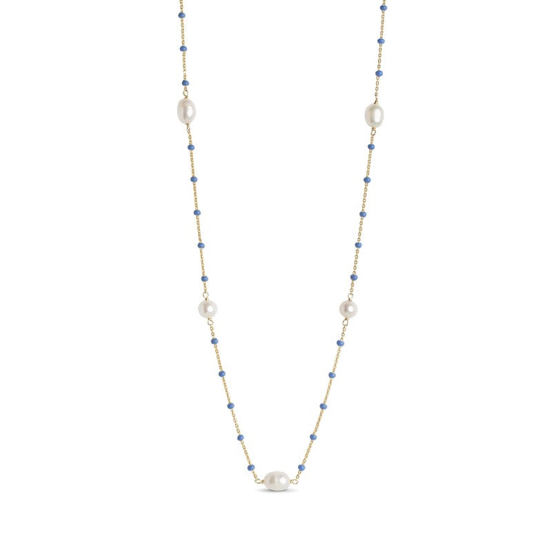 Lola Perlita halskæde i forgyldt sølv med blå emalje og hvide perler fra Enamel Copenhagen, 38–42 cm